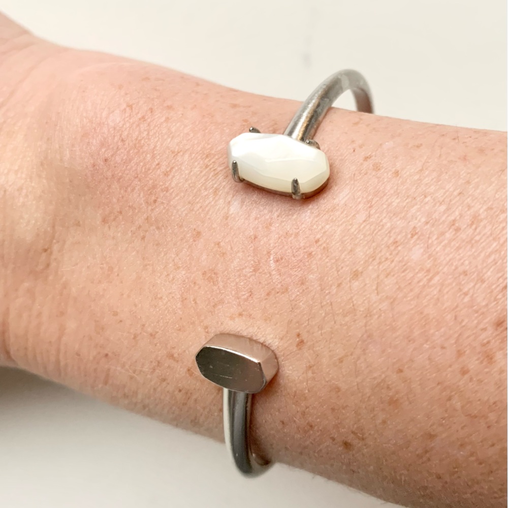 Kendra Scott Rhodium Ivory MOP Vada Pinch Cuff Bracelet